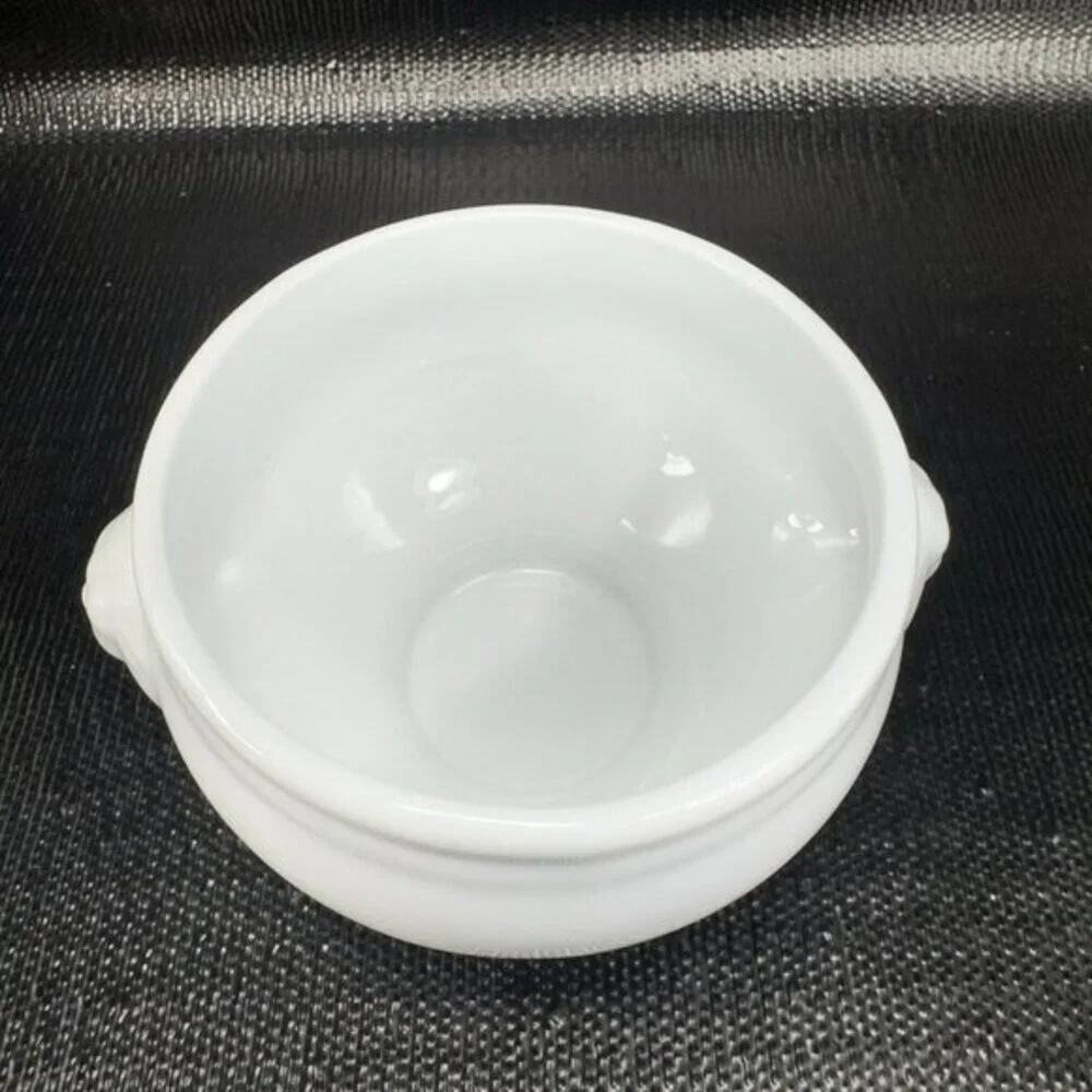 Bistro By Over And Back Lions Head White Porcelain Pedestal Bowl Dish Set2 Bowls